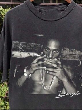 D’Angelo Graphic Tee -Men’s Shirt